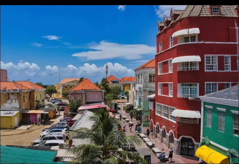 City Views Spacious Mezzanine Apartments Willemstad Dış mekan fotoğraf